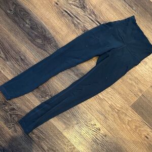 lululemon athletica Deep Blue Wunder train with pockets . 25 inch length